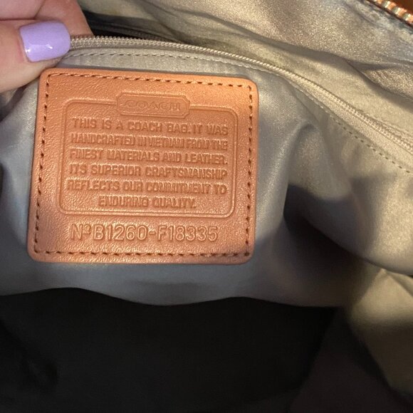 Coach Laura Signature Tote Khaki/Peach - Picture 12 of 13